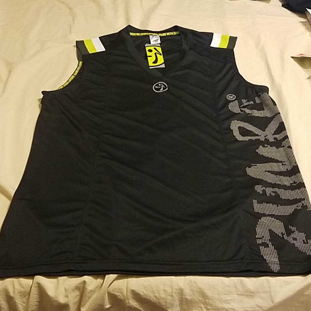FLASH SALE!! New w/tags Zumba Fitness Mens Rib Muscle Tank Size L